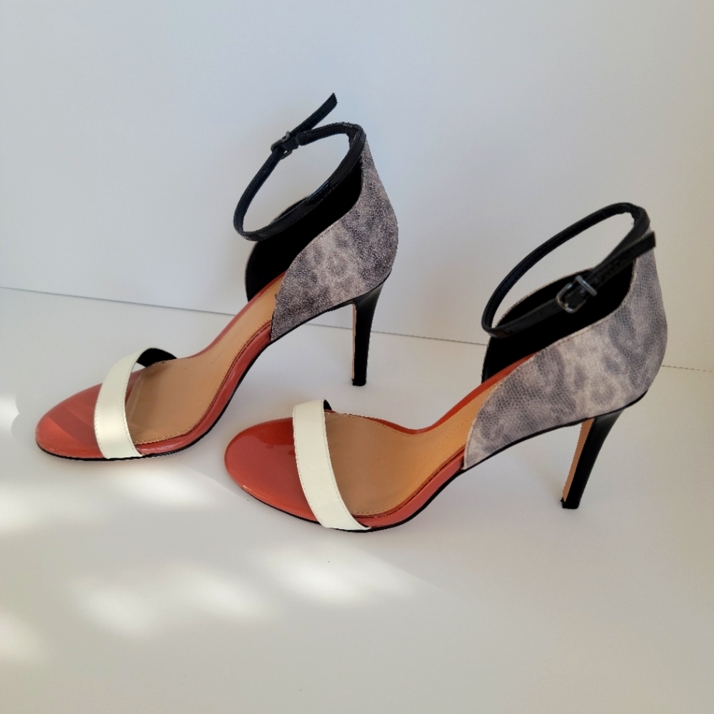 GIANNI BINI Shaylah. Women's 8.5. Wht/Gry/Blk